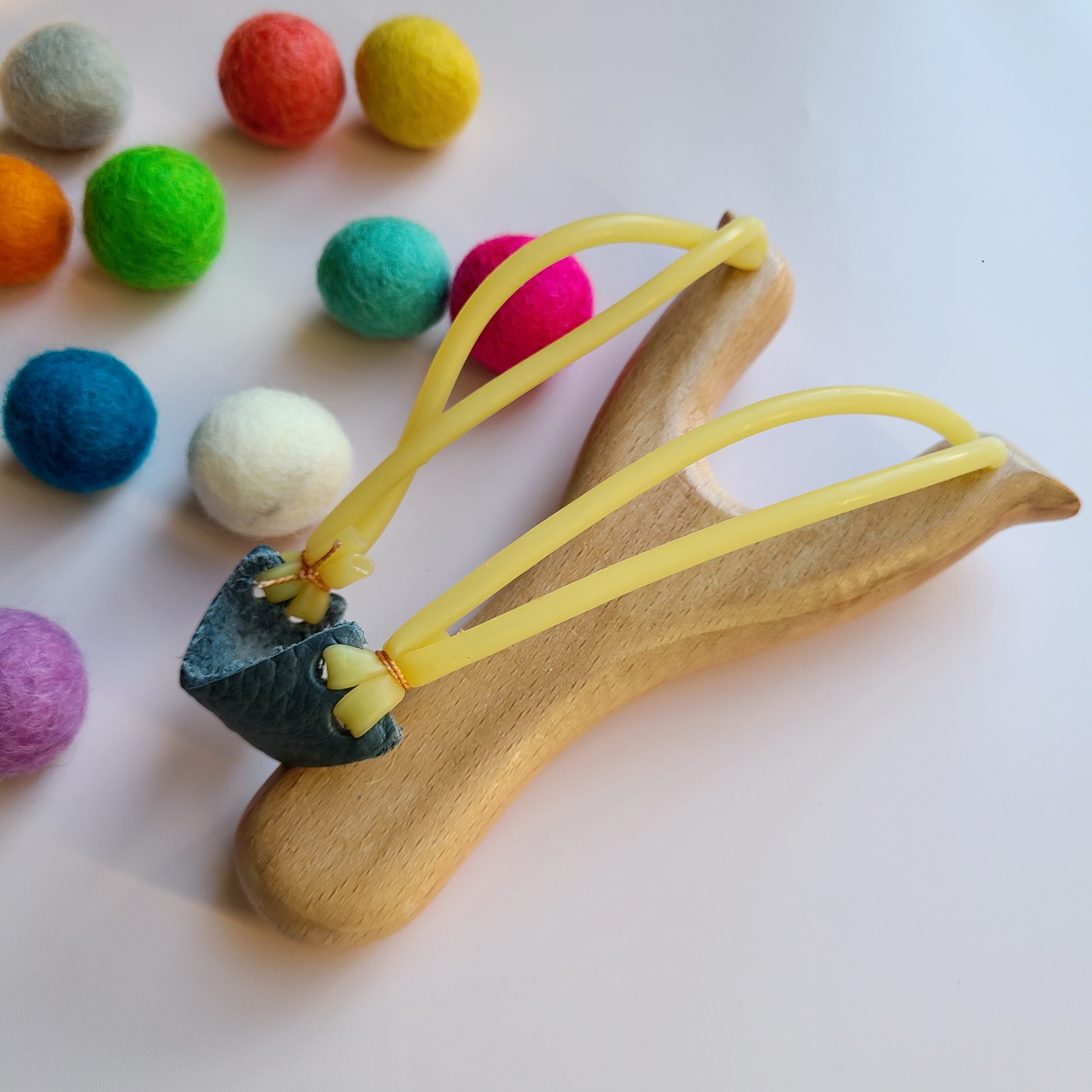 Wooden Slingshot with Wool Felt Balls – Shop Nare